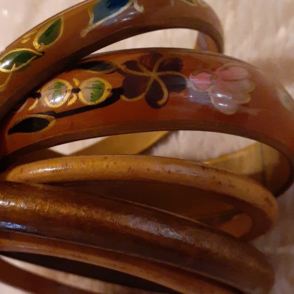 Bangles - Picture 4 of 4